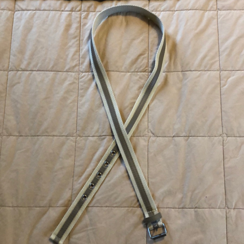 Cream and tan web belt